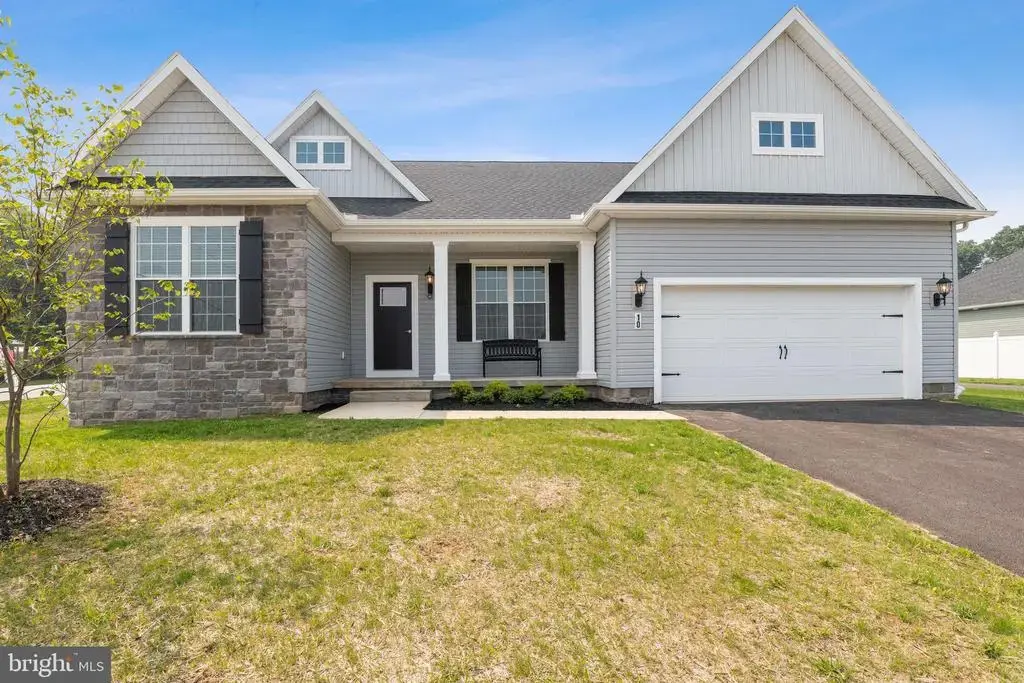 37 Friar Rd #35, YORK