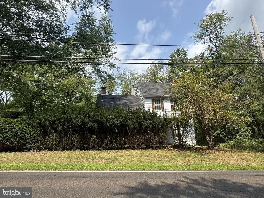 1354 Oxford Valley Rd, YARDLEY