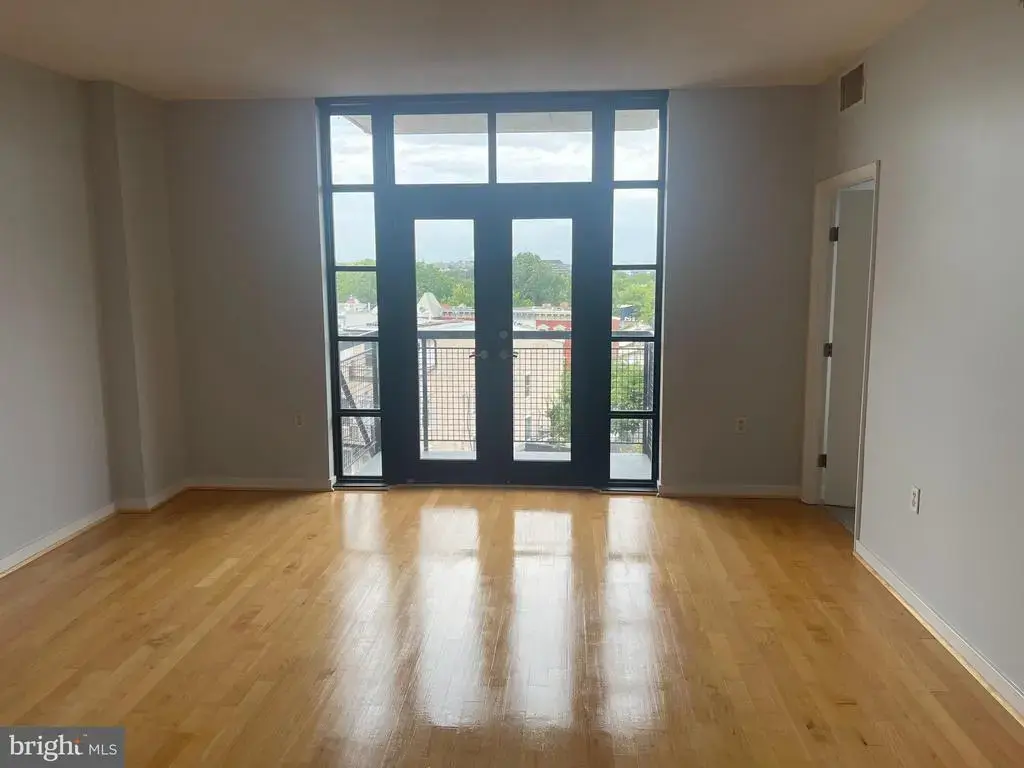 437 New York Ave Nw #807, WASHINGTON