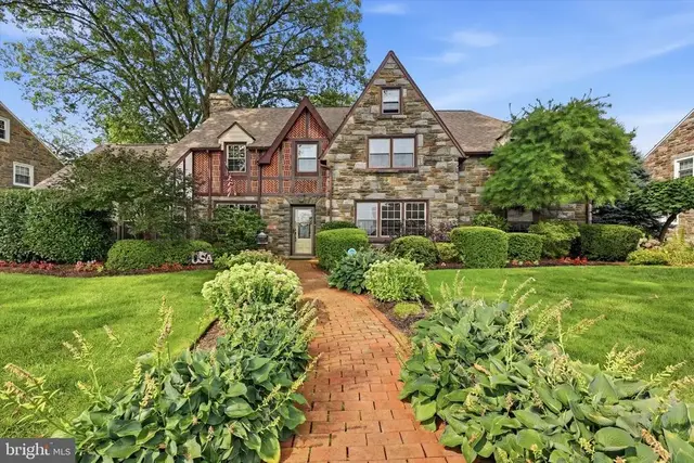 1224 Edmonds Ave, Drexel Hill