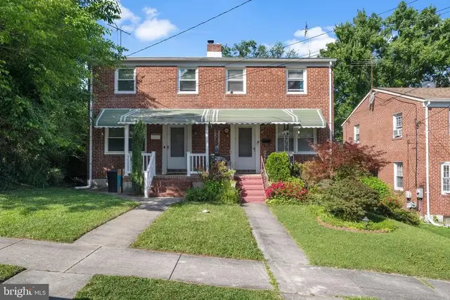 2802 Topaz Rd, Parkville