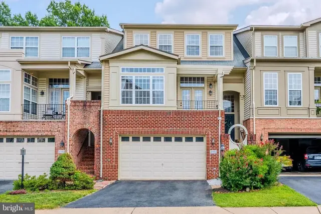 21884 Fieldthorn Ter, Broadlands