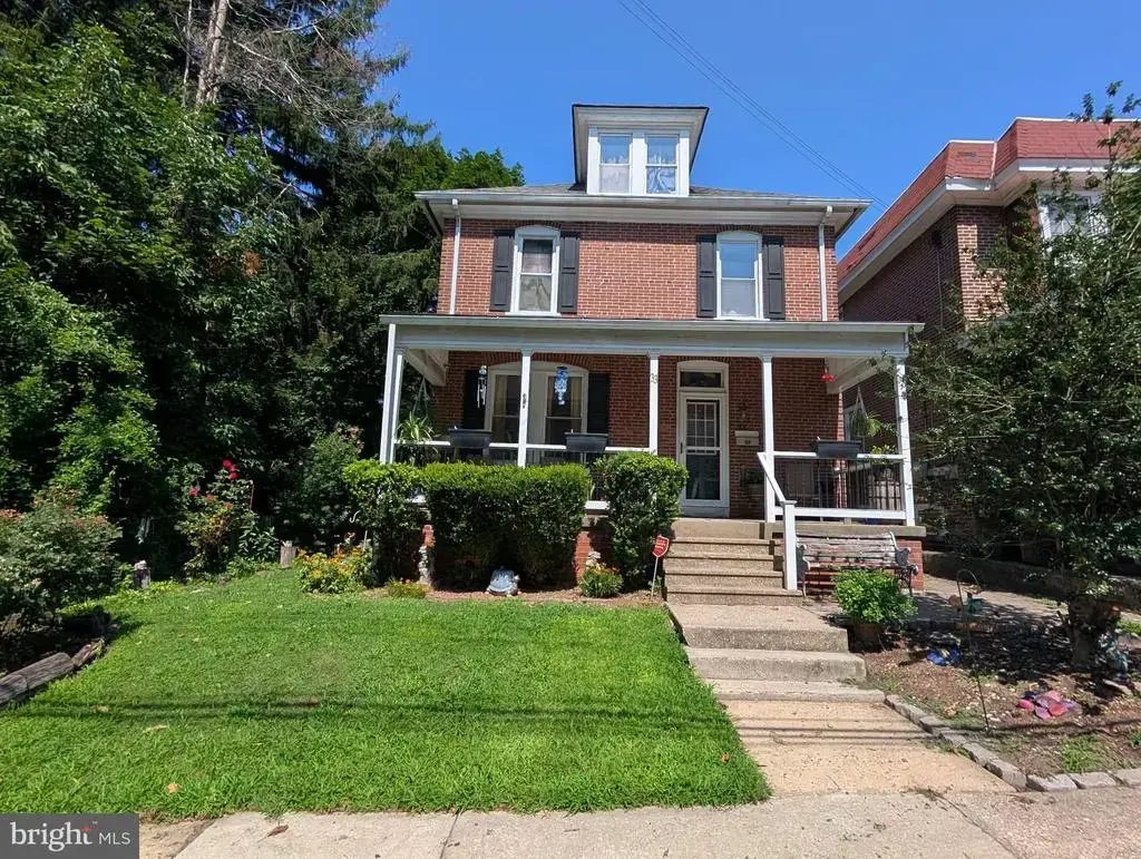 33 Centre Ave, WEST NORRITON