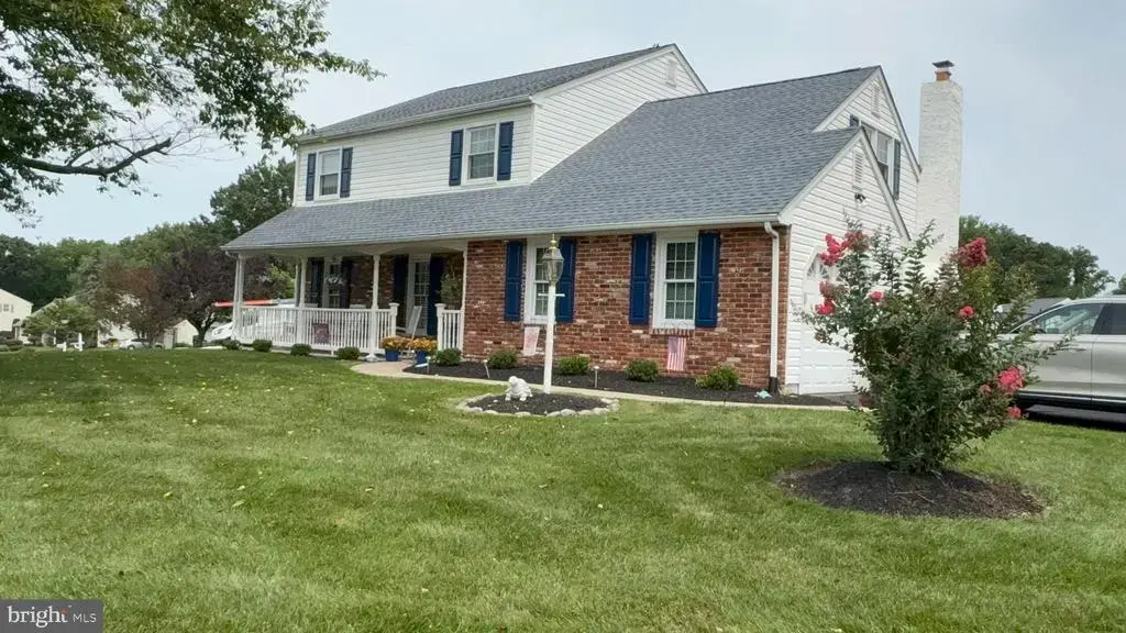 50 Penn Cir, HOLLAND