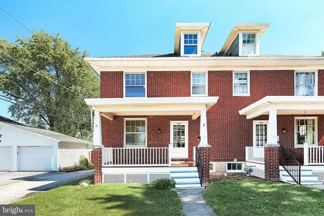 319 N Stratton Street, Gettysburg