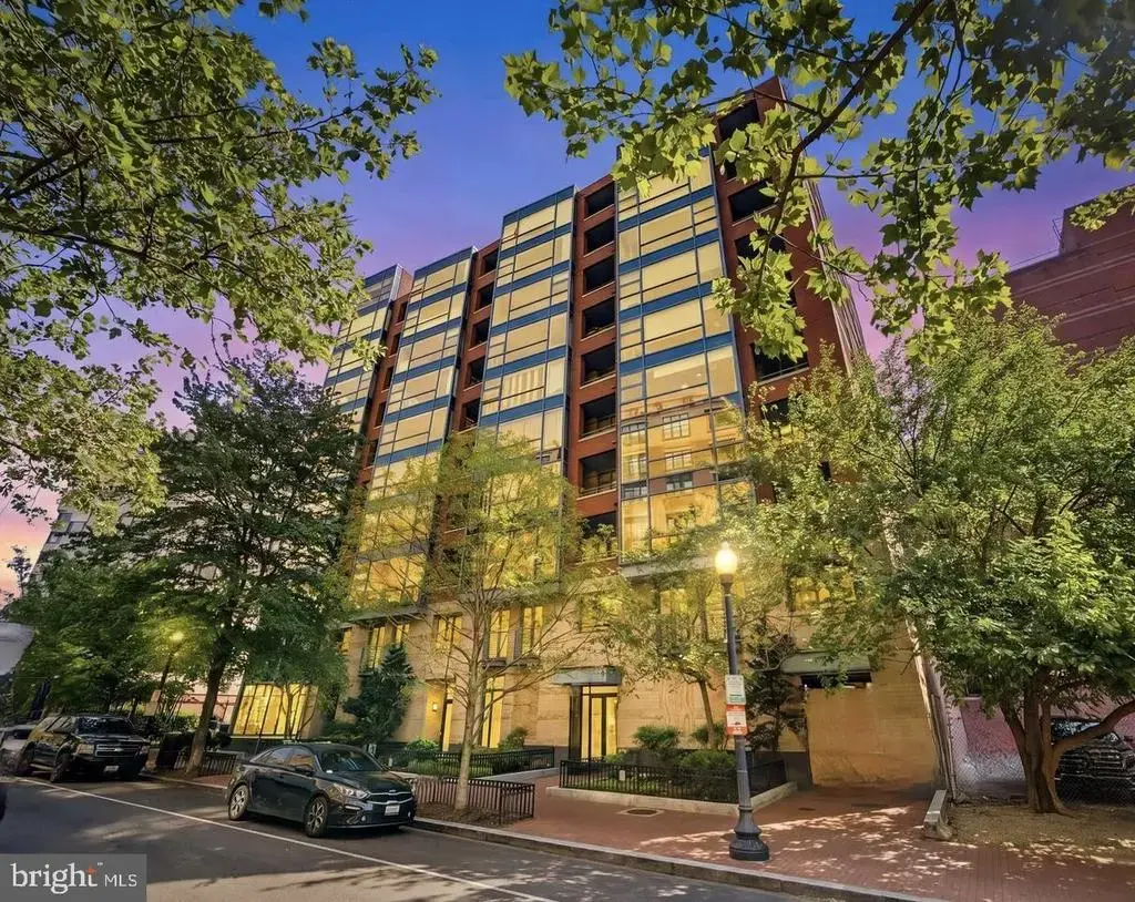1117 10th St Nw #811, WASHINGTON