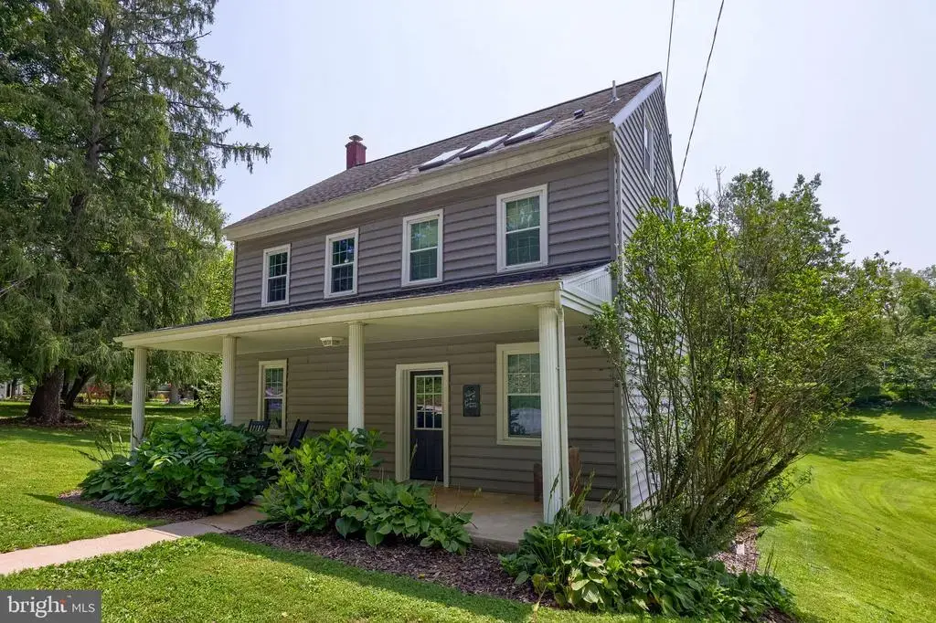 4506 Main St, CONESTOGA