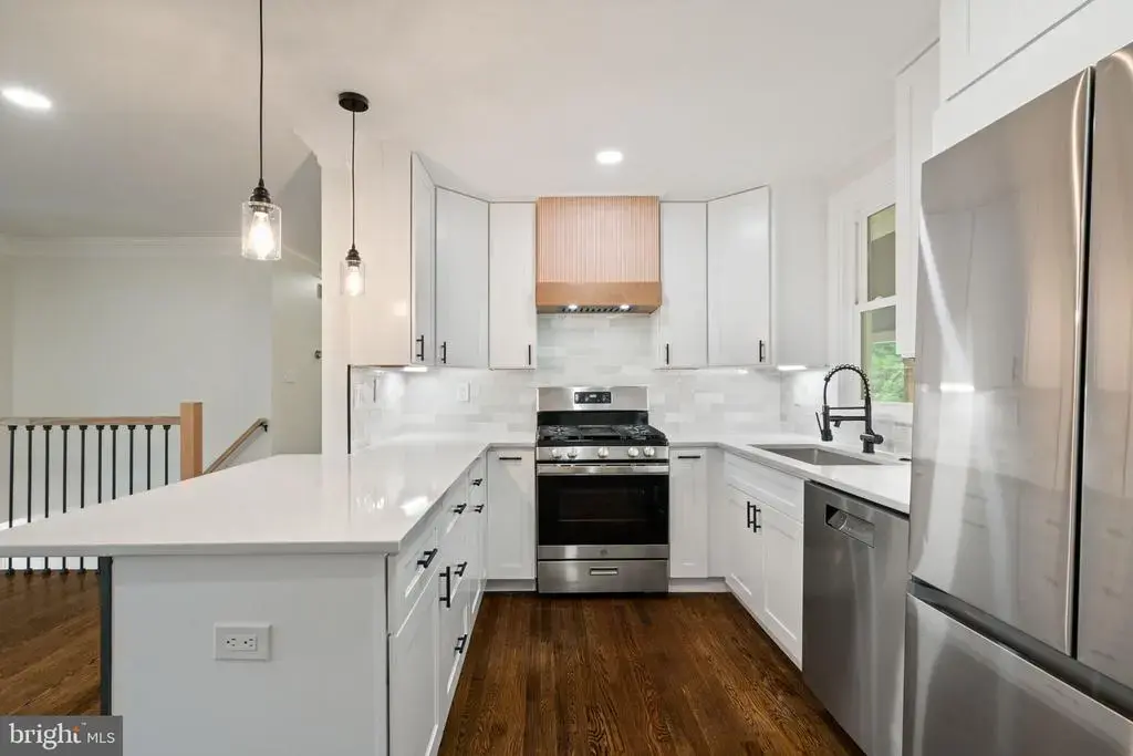 3551 Forestdale Ave, WOODBRIDGE