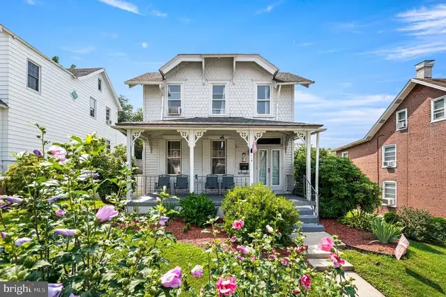 114 Chester Ave, Coatesville