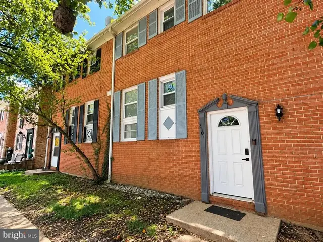 830 Calvert Towne Dr, Prince Frederick