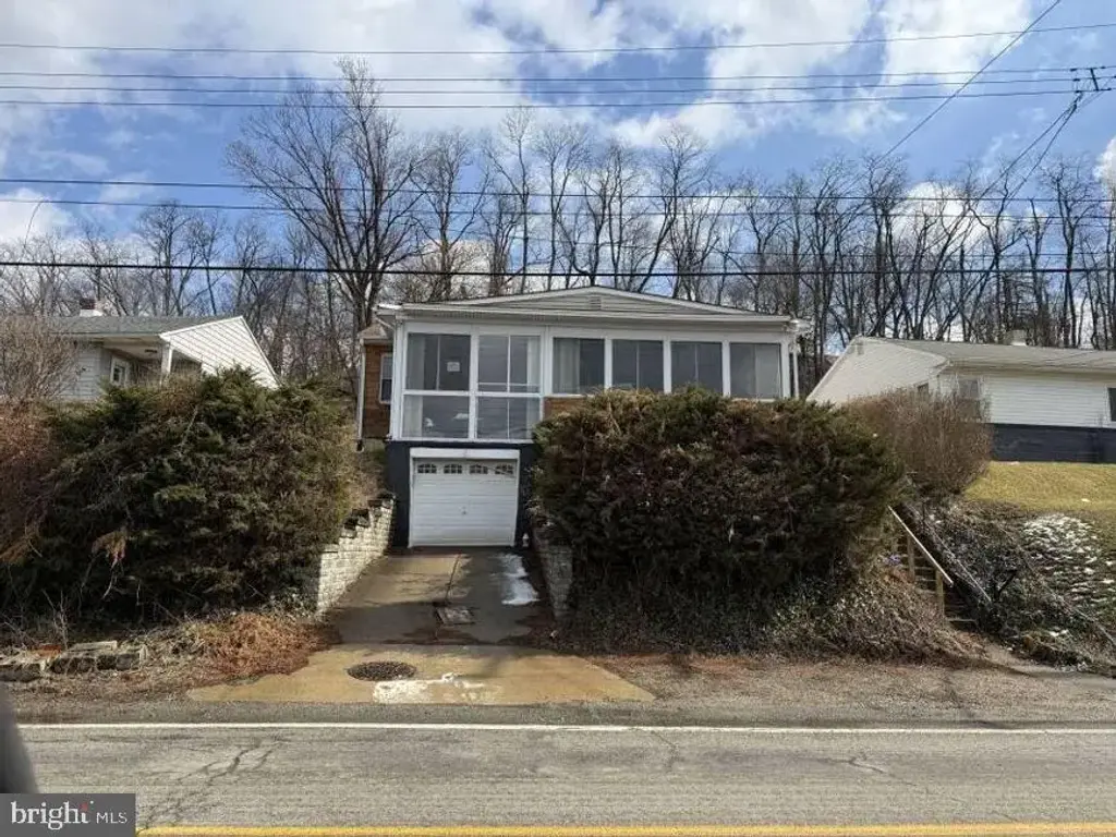 327 Foster Rd, NORTH VERSAILLES