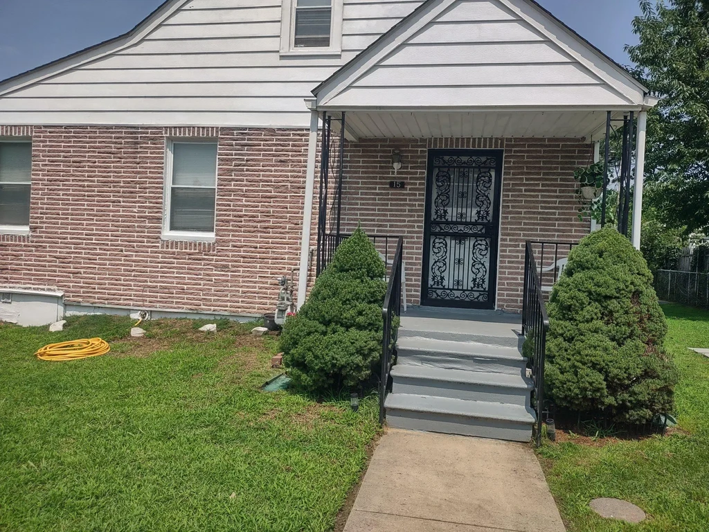 15 Riverside Rd, BALTIMORE