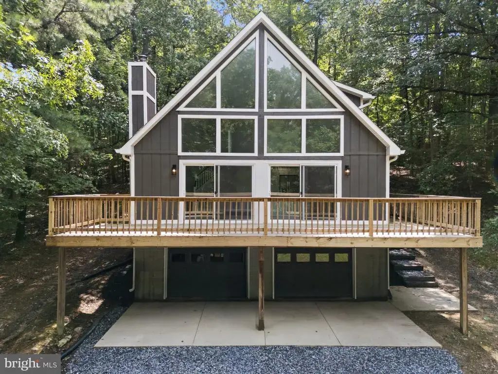 576 Manor Rd, FRONT ROYAL