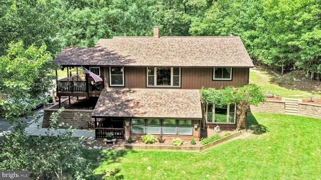 202 Stewart Ln, HAMBURG