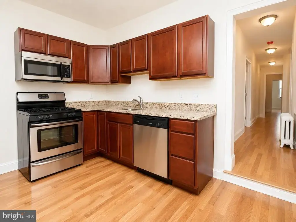 2808 W Girard Ave #a, PHILADELPHIA