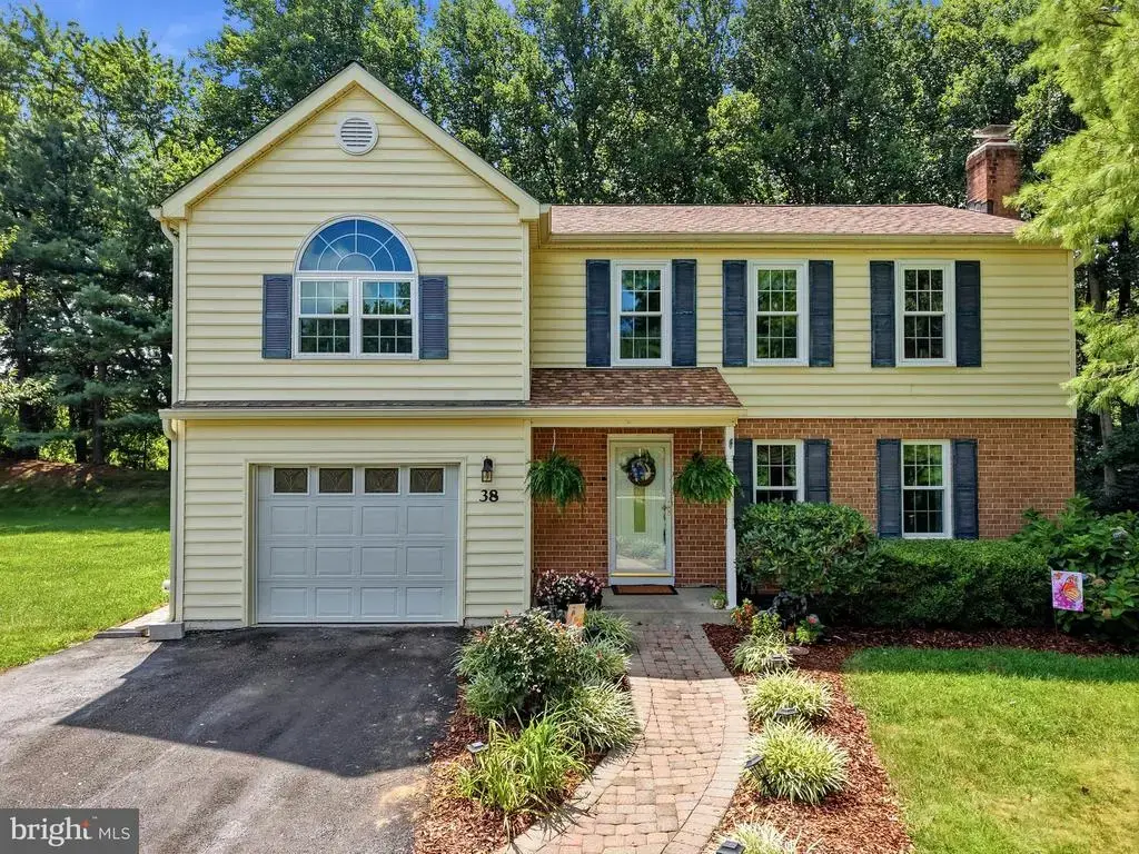 38 Blackburn Ct, BURTONSVILLE