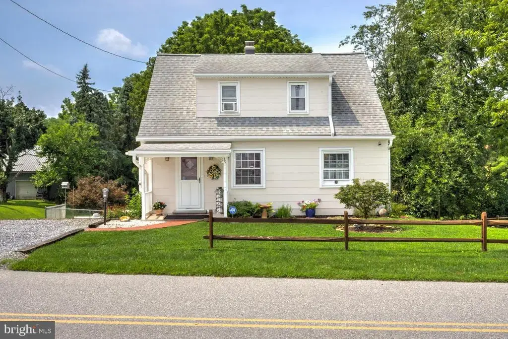 30 Baumgardner Rd, WILLOW STREET
