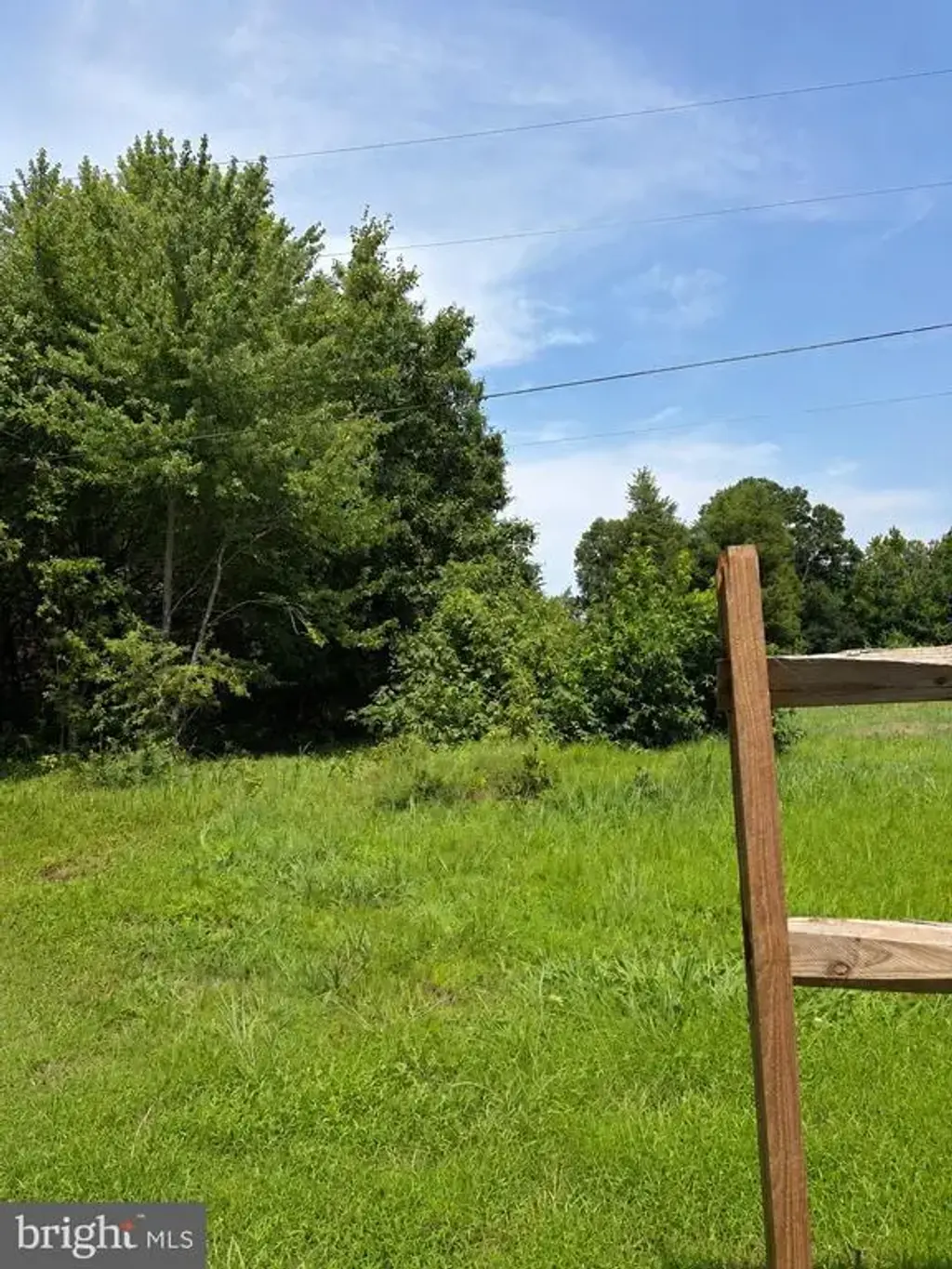 193-e Davis Rd, WALDORF
