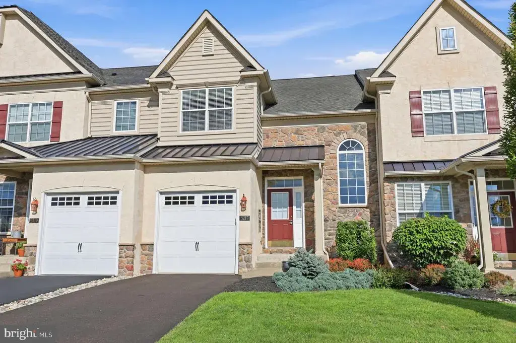 3217 Meadowview Cir #163, FURLONG