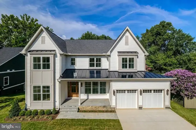 6219 Loch Raven Dr, Mclean
