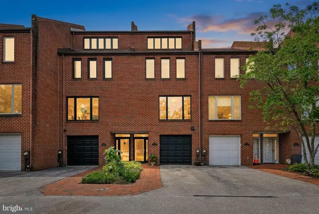 2363 Boston St, BALTIMORE