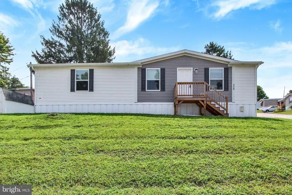119 Chestnut Hill Dr, YORK