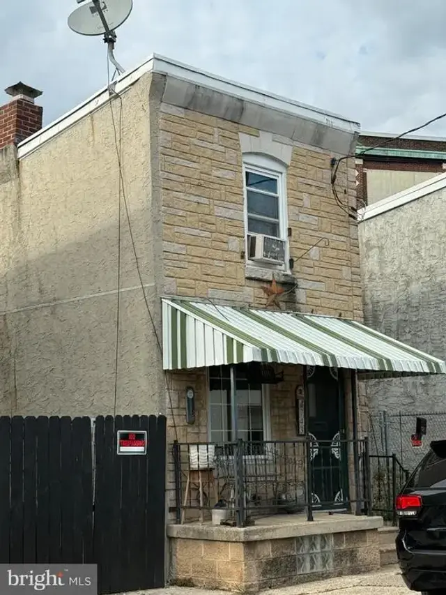 743 Bingaman St, Reading