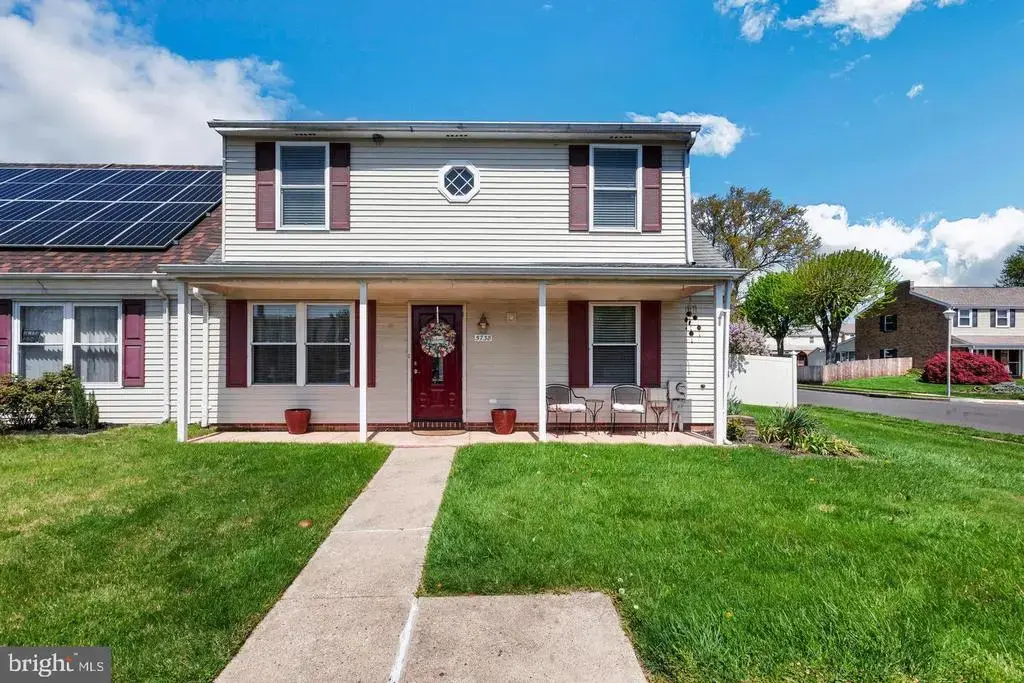 5738 Keenan Ct, BENSALEM