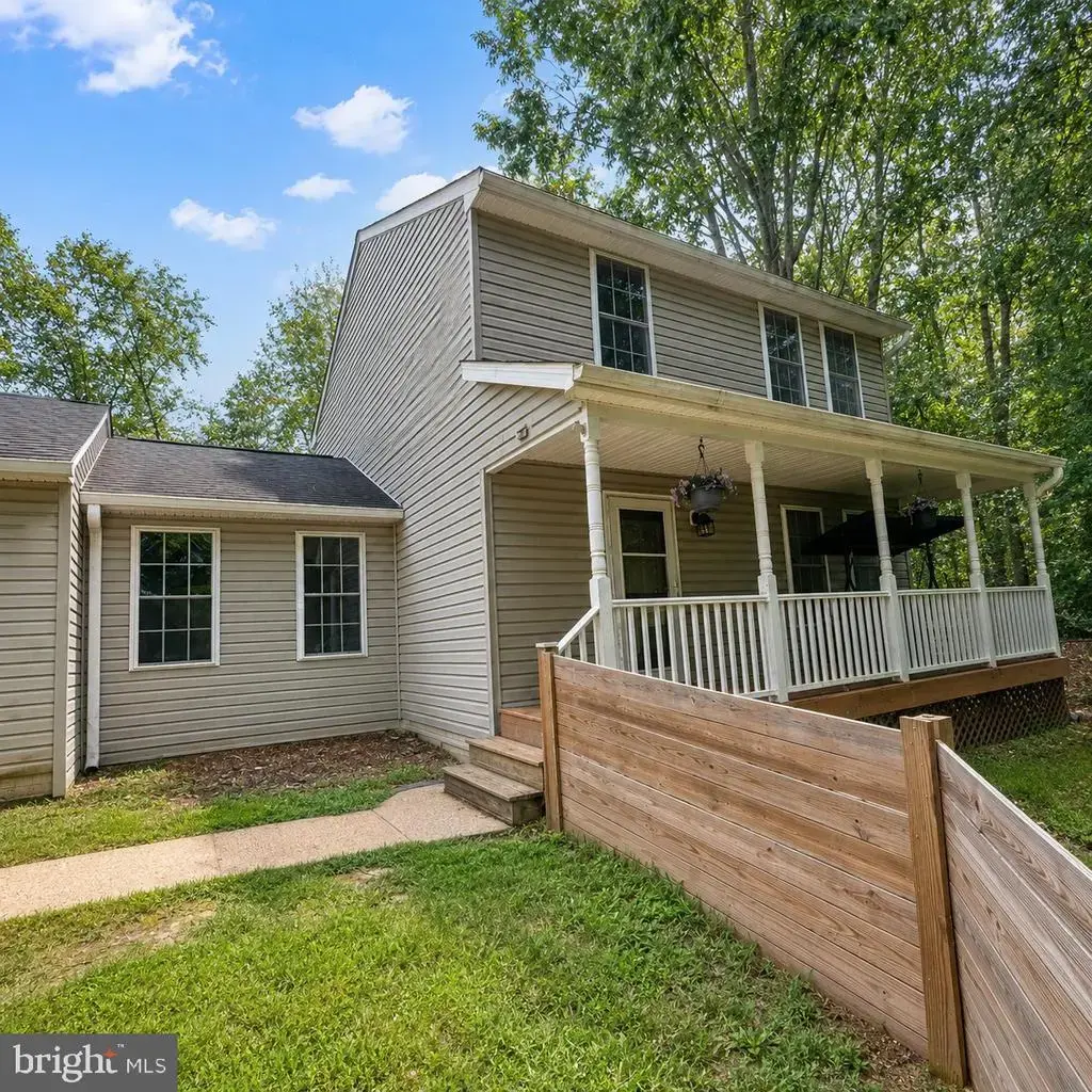 20 Raspberry Ln, STAFFORD