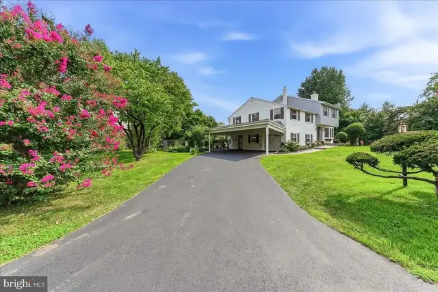 100 Governors Dr, Wallingford