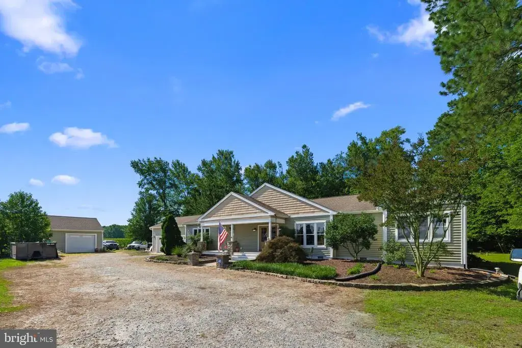 34024 Burbage Rd, FRANKFORD