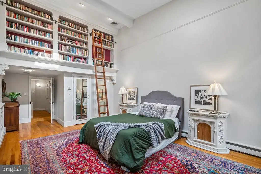 156 N 3rd St, PHILADELPHIA