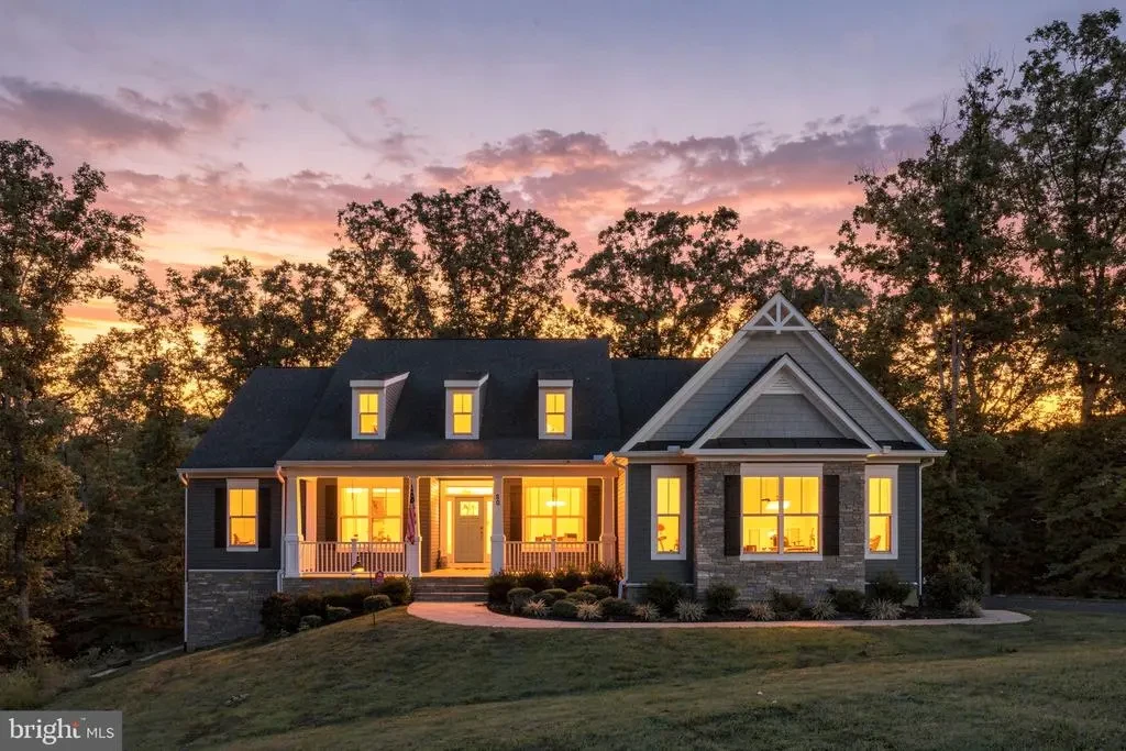 80 Hopewell Dr, FREDERICKSBURG