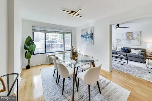 2501 Calvert St Nw #103, Washington