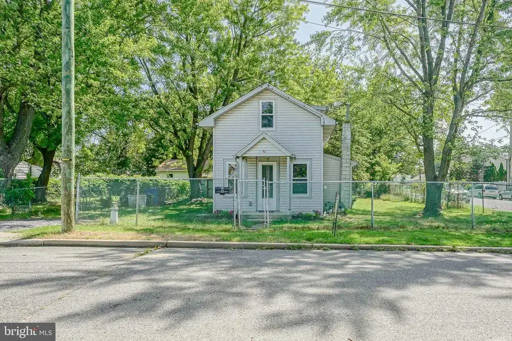 8 S 2nd St, NATIONAL PARK
