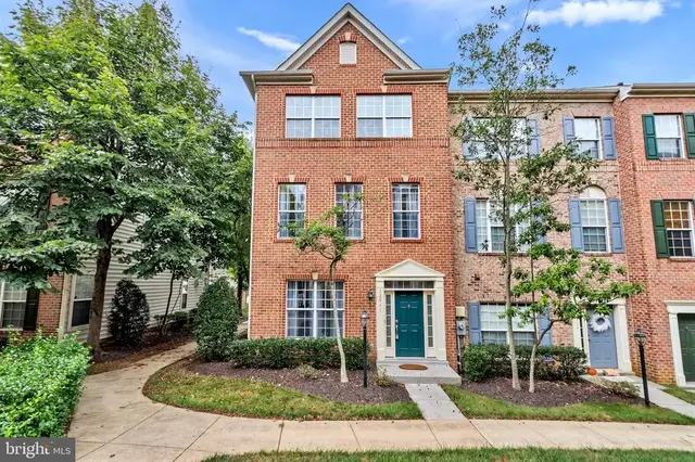 12911 Gladys Retreat Cir #35, Bowie