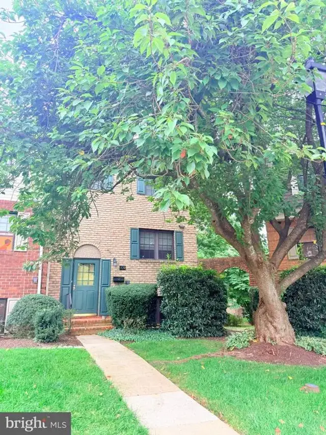 109 Swarthmore Dr #109, Towson