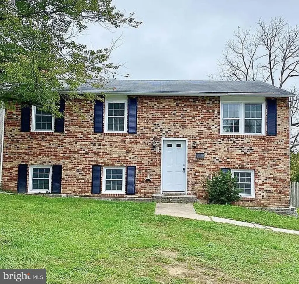 231 Sycamore Rd, LINTHICUM HEIGHTS