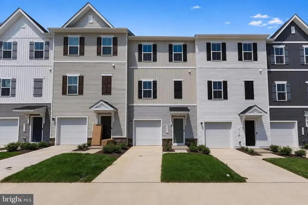 36161 Wilderness Shores Way, LOCUST GROVE