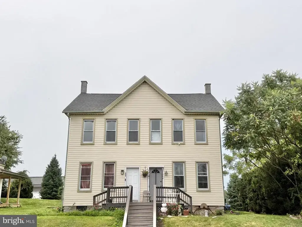 206 Riders Way, LEBANON