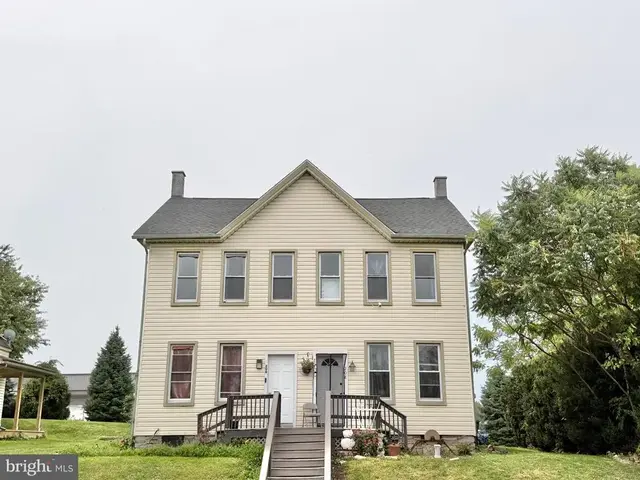 206 Riders Way, Lebanon