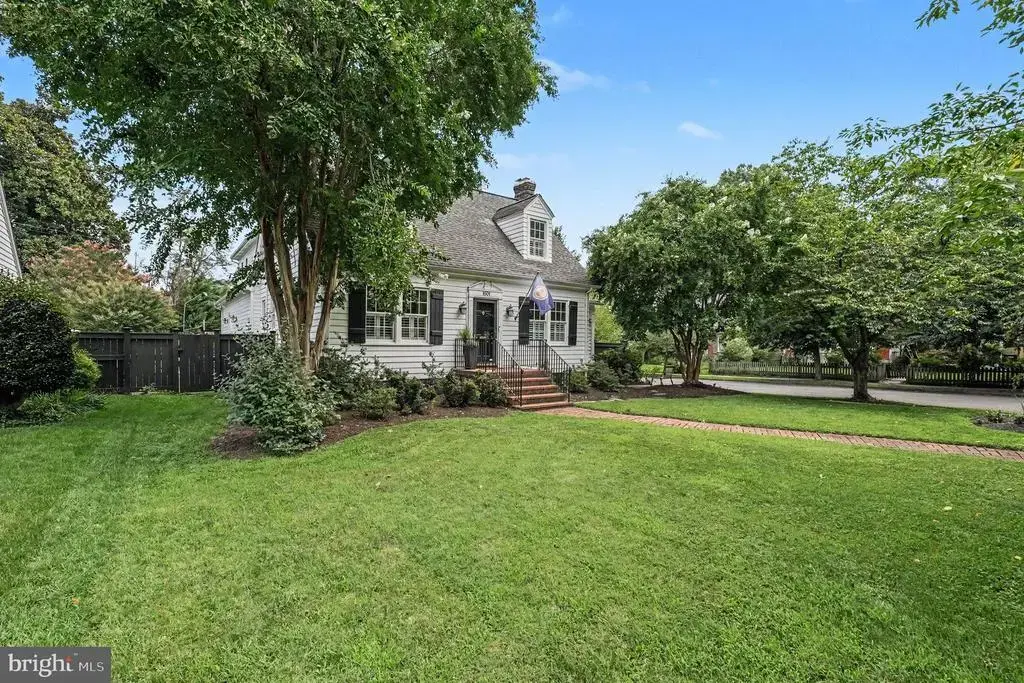 1601 Sunken Rd, FREDERICKSBURG