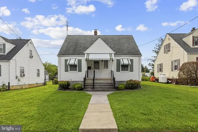 12 N Purcell Ave, Winchester