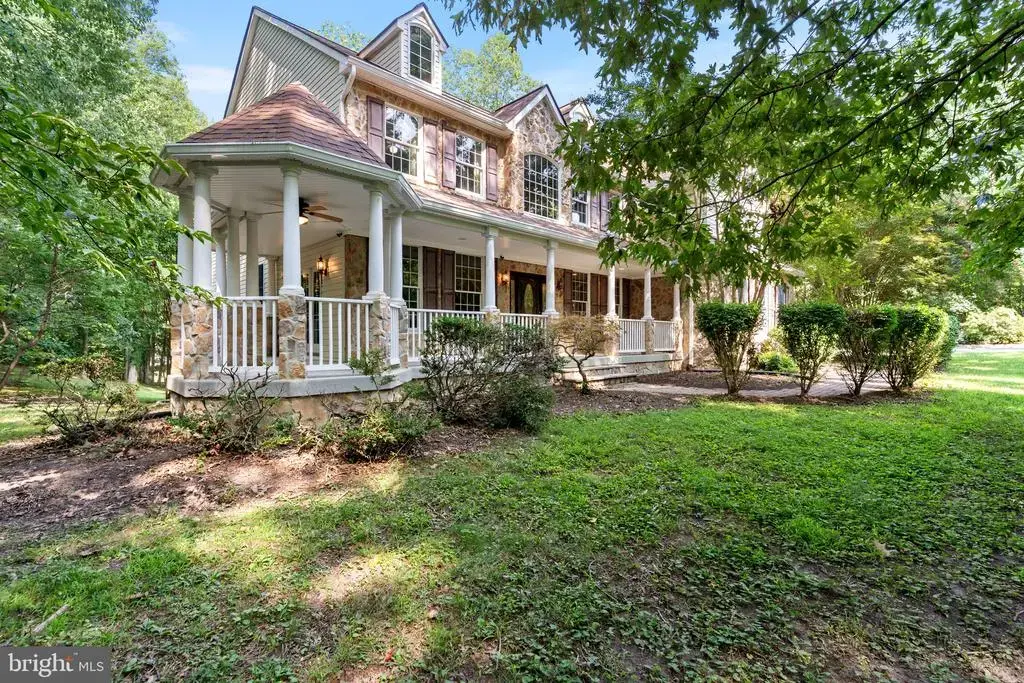 45105 Mill Creek Way, HOLLYWOOD