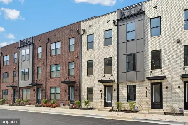 112 Glass Ln, Baltimore