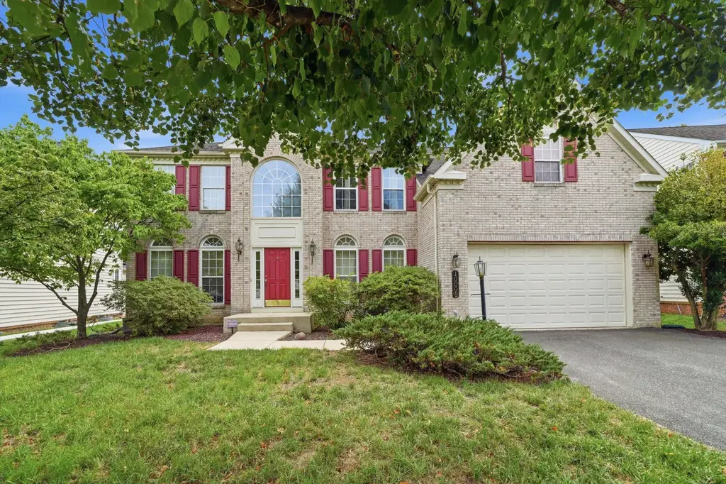 10009 Nicol Ct E, BOWIE
