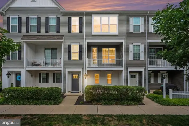 3229 Haley Way, Mechanicsburg
