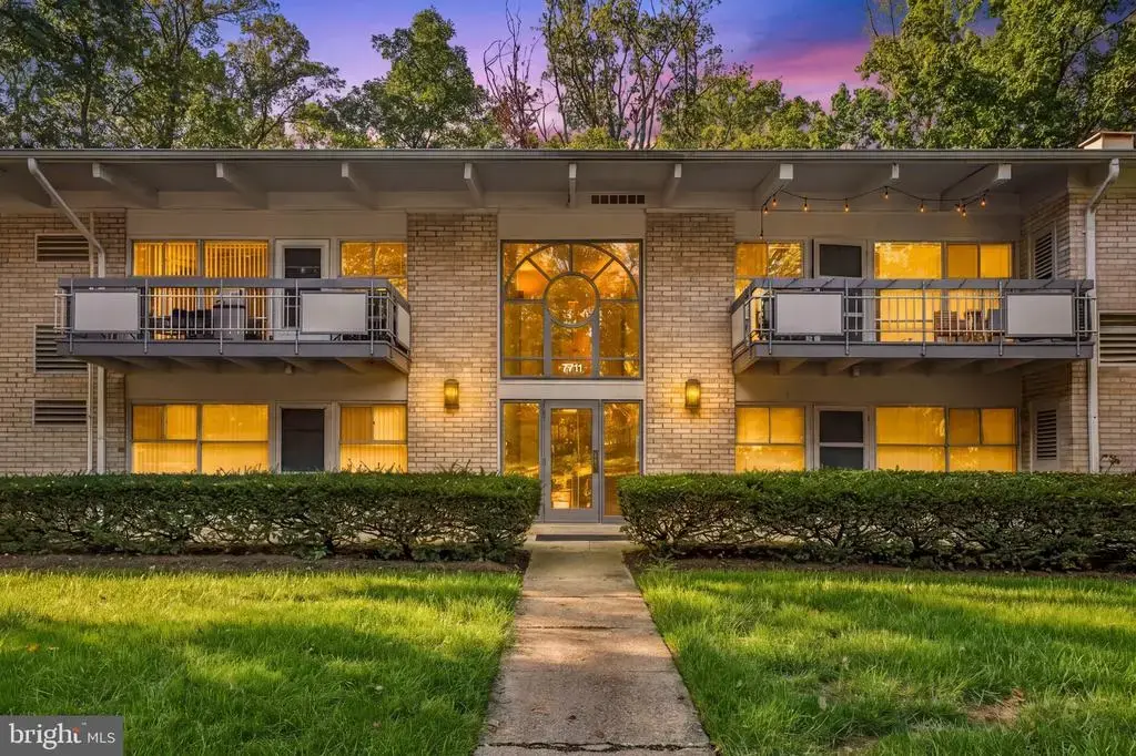 7711 Donnybrook Ct #6, ANNANDALE
