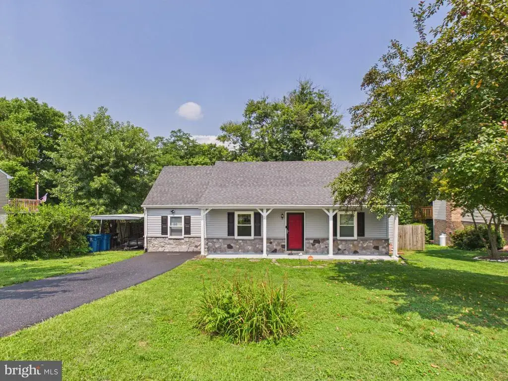3828 Hillcrest Dr, COLUMBIA