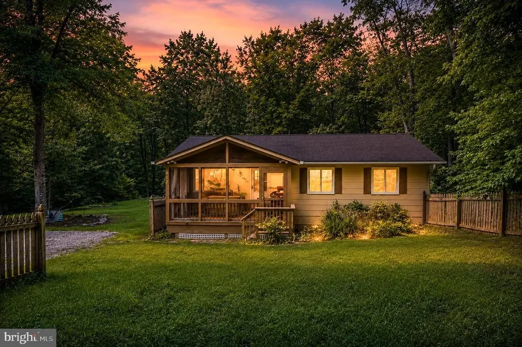 685 Bethel Church Rd, FREDERICKSBURG